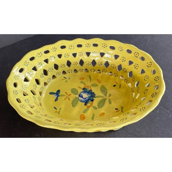 Vintage Hand Painted Lattice Ceramic Basket 10" Yellow Signed France RARE - Picture 7 of 9